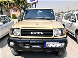 تۆیۆتا لاند کرۆزەر ٧٠ پیکاپ